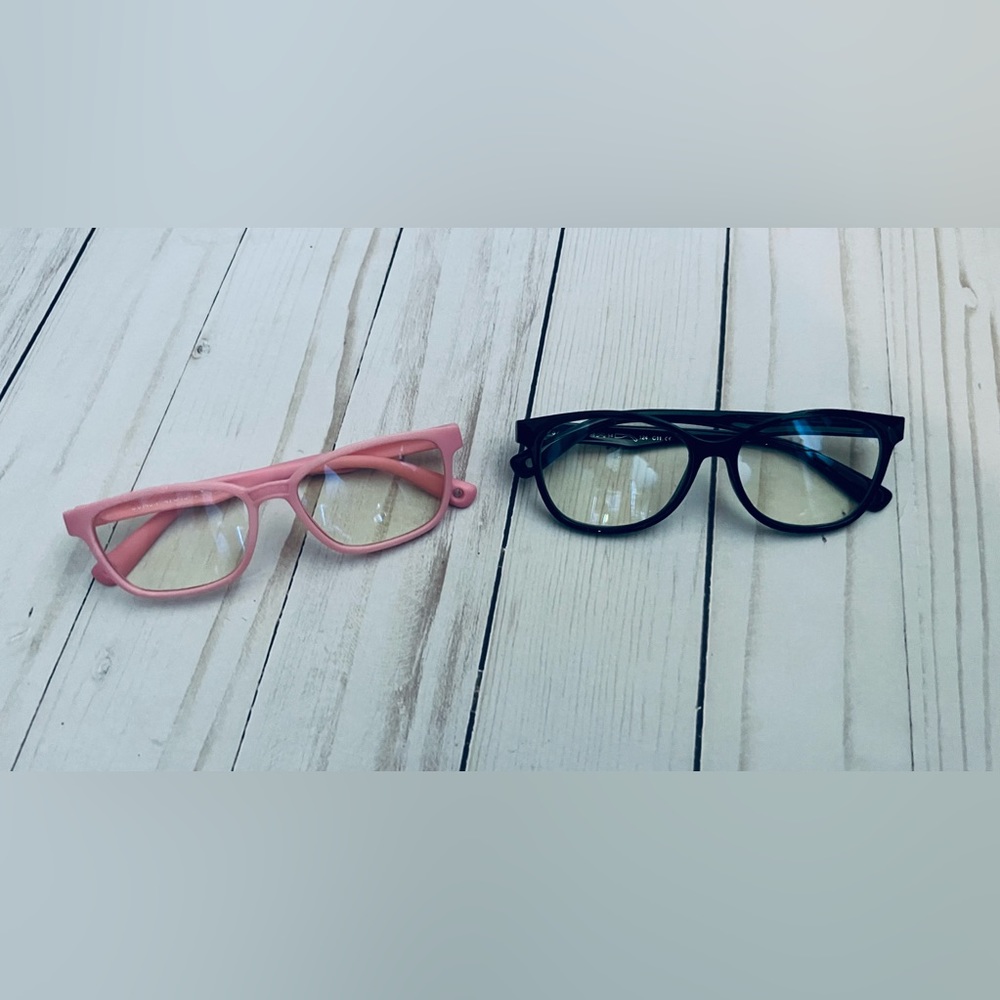 Children’s blue light glasses- NWOT